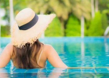 cropped-piscina-1.jpg